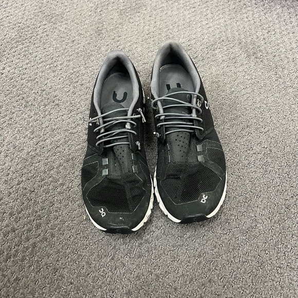 On cloud’s - Picture 2 of 7